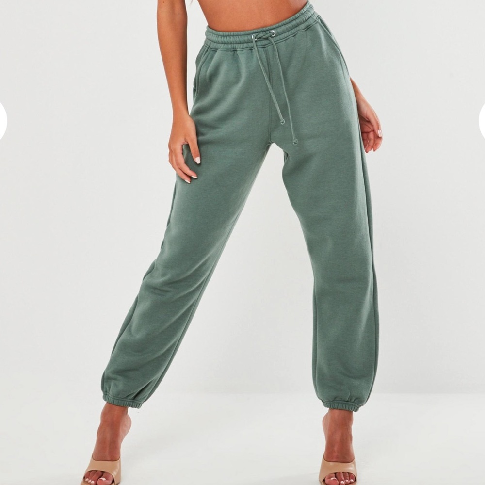 NWT Misguided green joggers